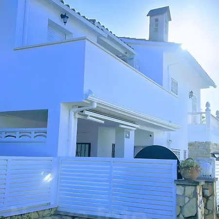 Дом отдыха Mares *